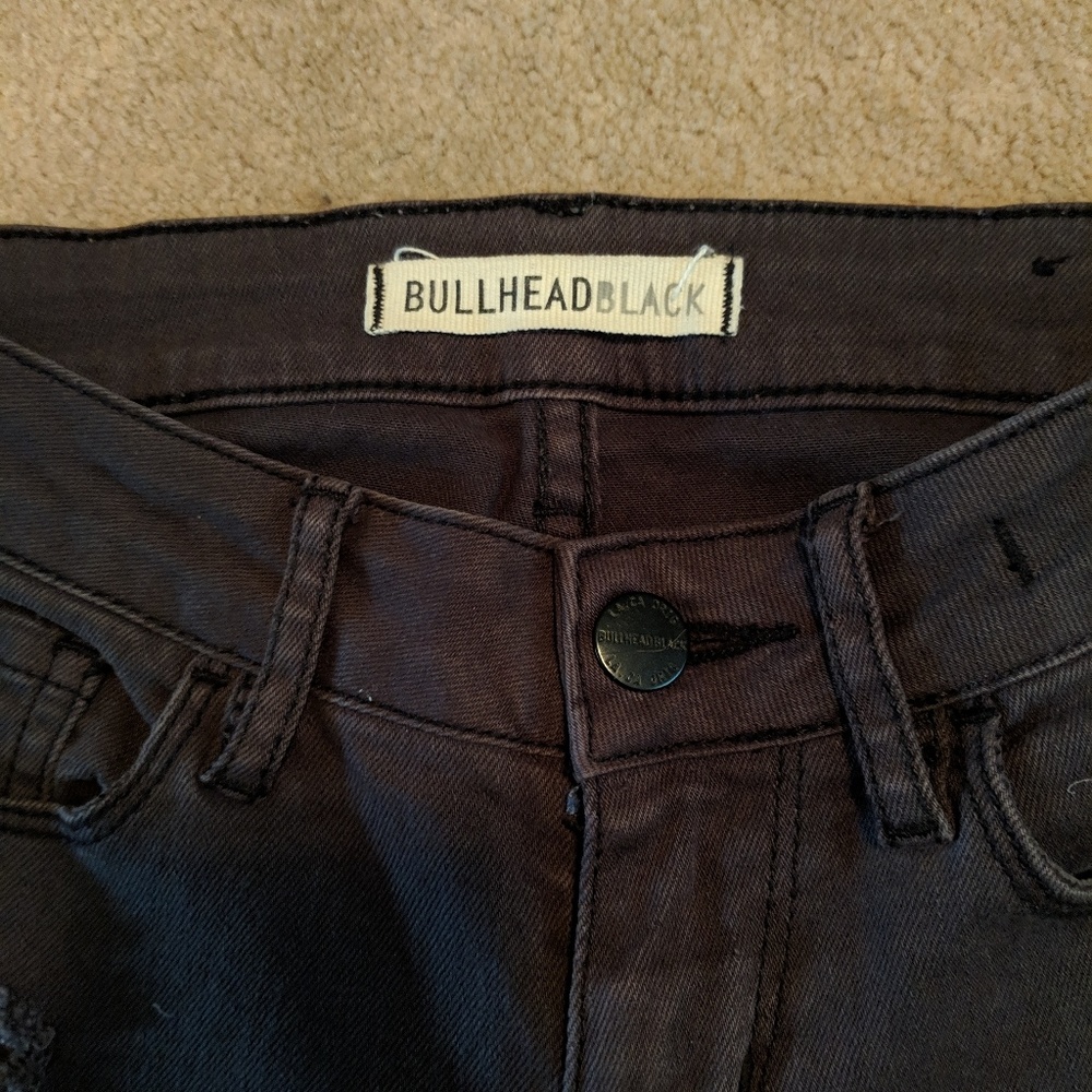 Bullhead black/gray distressed skinny jeans